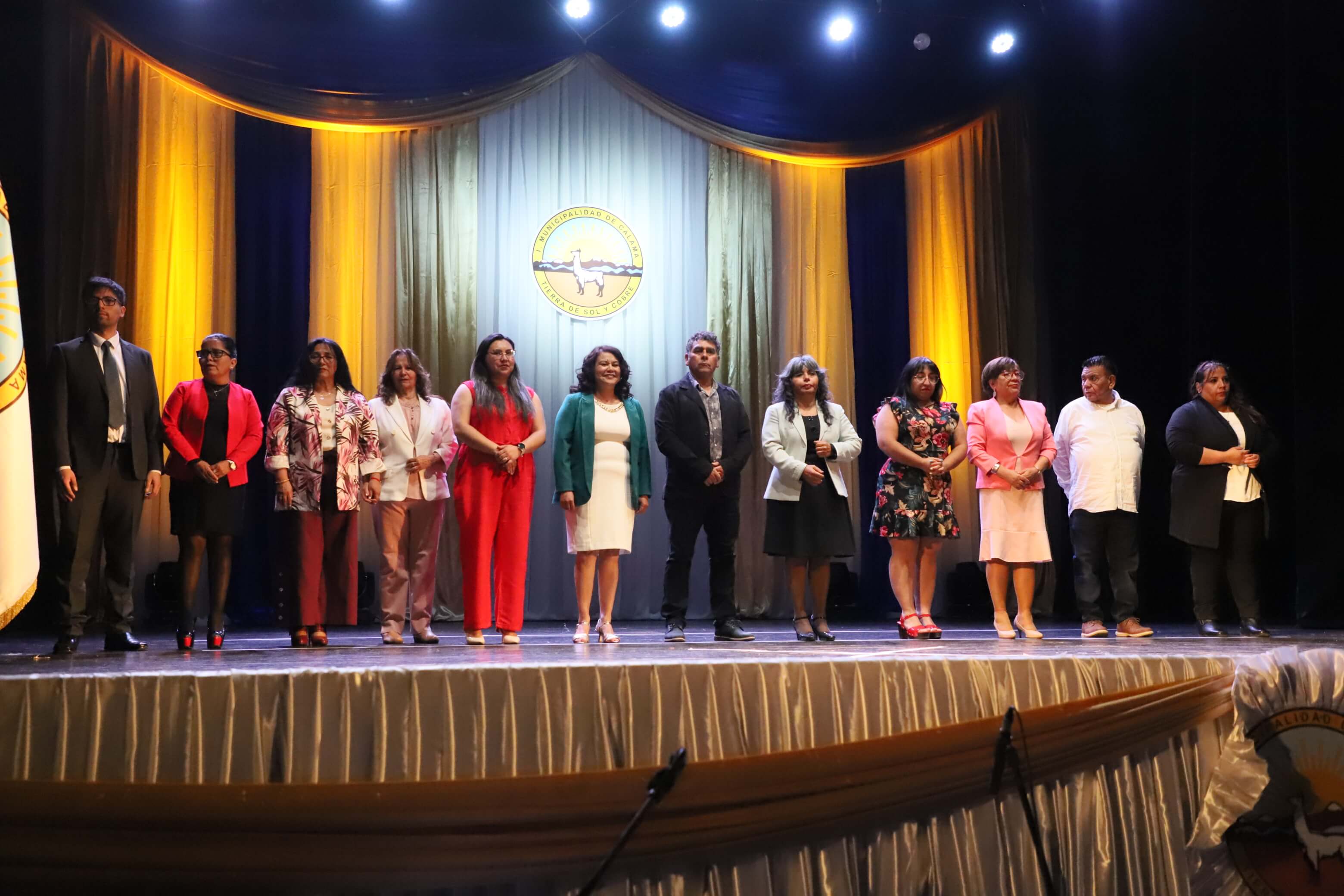 MUNICIPIO RECONOCIÓ LA TRAYECTORIA Y COMPROMISO DE SUS FUNCIONARIOS QUE CUMPLEN AÑOS DE SERVICIO